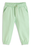 Daniel Pastel green